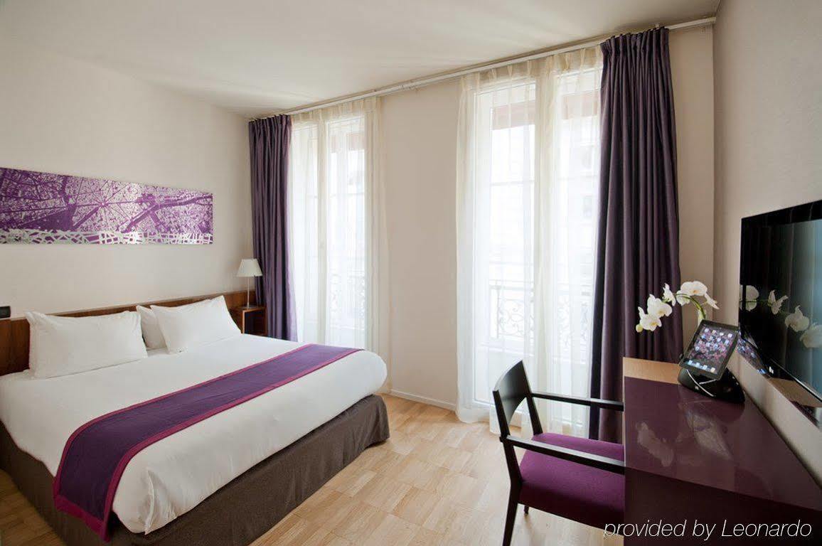 Monna Lisa Champs Elysées Hotel 4*